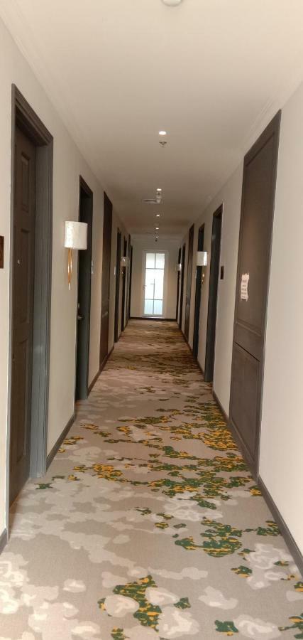 Hotel Shalva Jakarta Eksteriør bilde